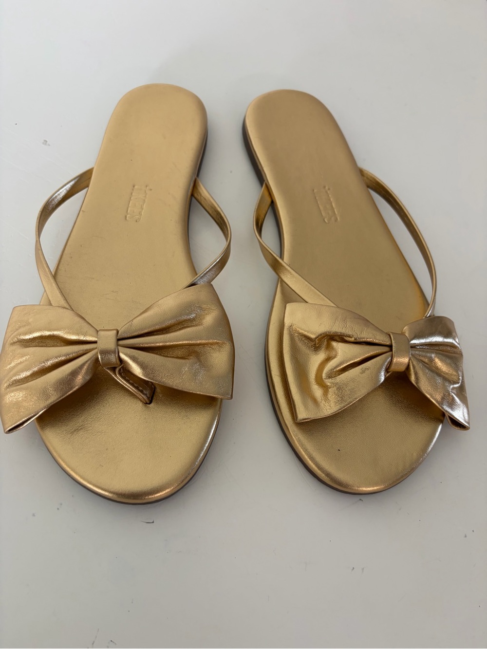 TKEES Metallic Gold Leather Bow Flat Slip-On Sandals Size 7
